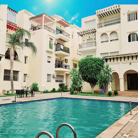 Fes Urban Apartment - Urban Elegance With Garden And Pool Access ภายนอก รูปภาพ